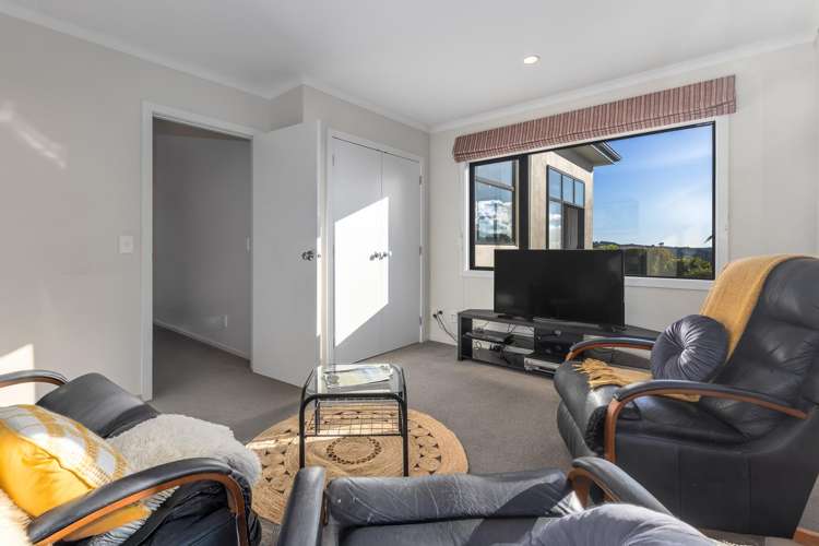 26 Milford Street Aotea_19