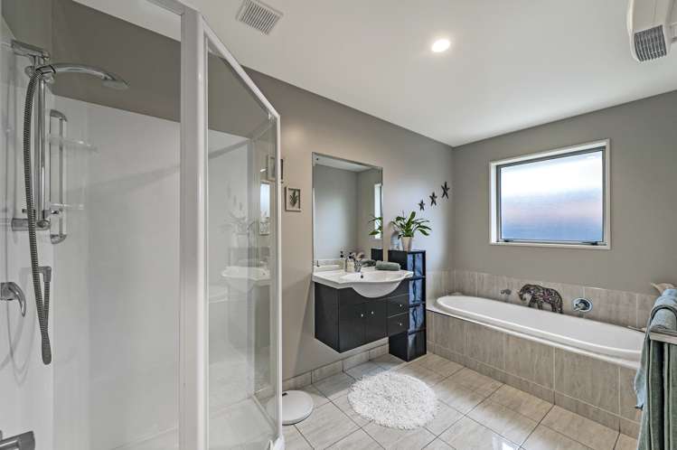 18 Globe Bay Drive Templeton_17