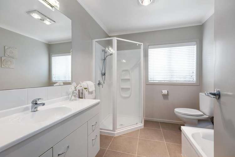 33 Bridgewater Way Pyes Pa_14