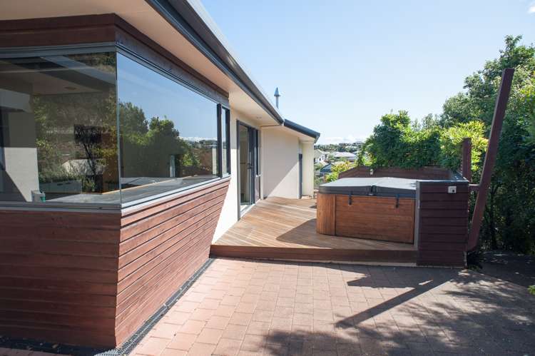 13 Idesia Grove Richmond_17