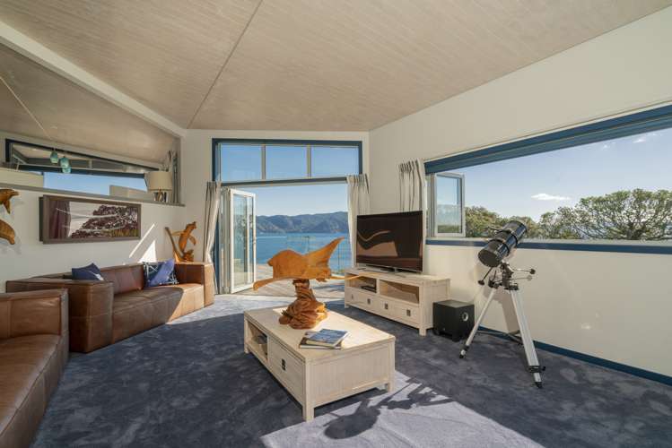 198 Pacific Ocean Slipper Island (Whakahau)_14