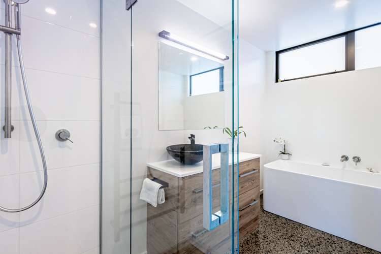 257 Rosetta Road Raumati Beach_20