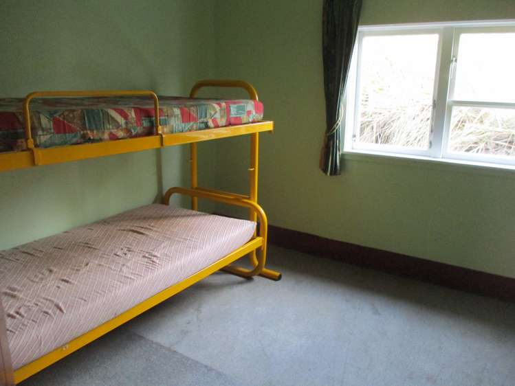 14 Kamahi Street Kaka Point_5