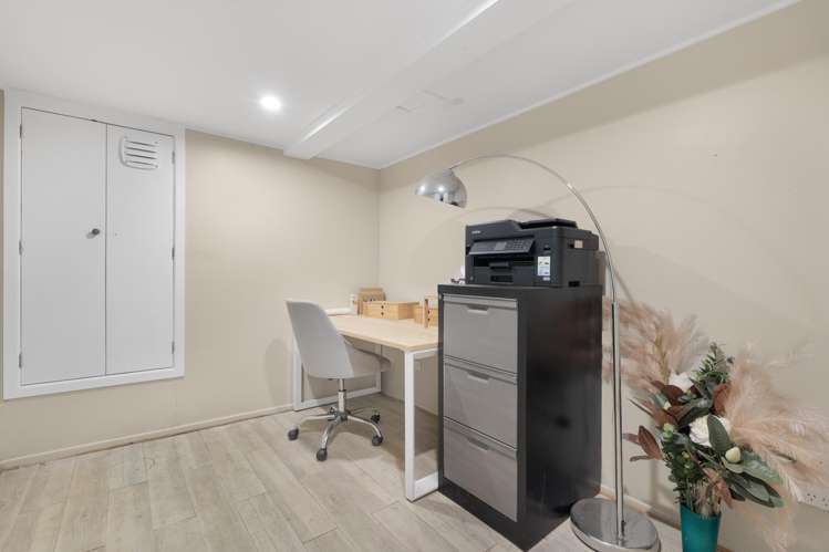 24 Kingdale Road Henderson_19