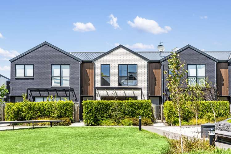 8 Kikorangi Lane Mount Wellington_15