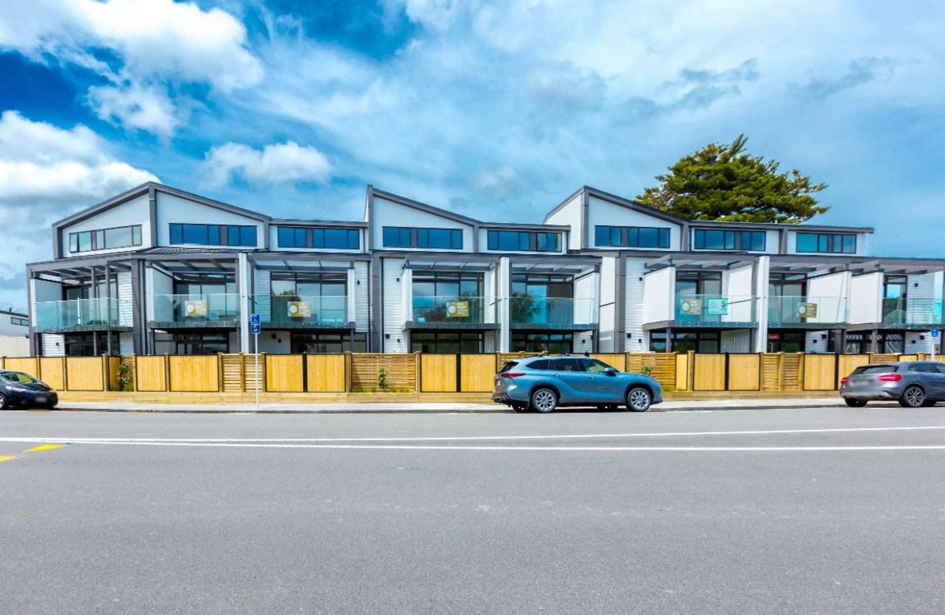 4/1 Myrtle Street Hutt Central_0