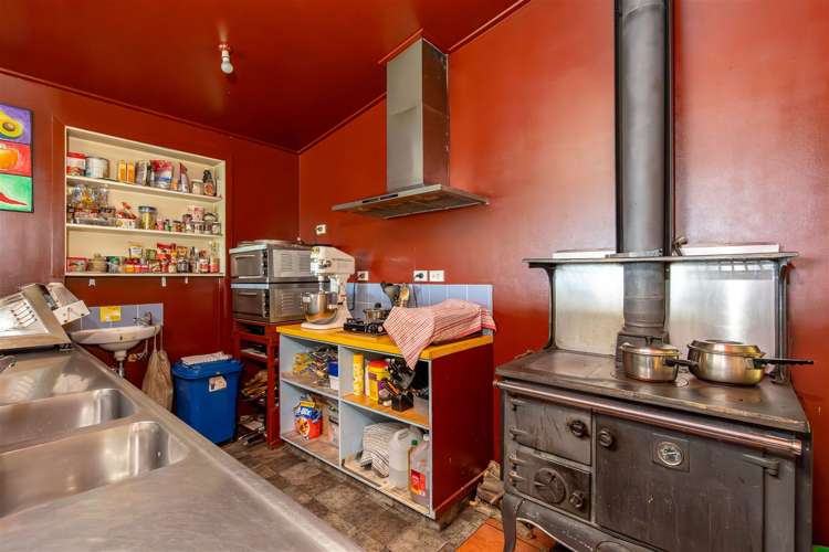 20 Water Street Kaitangata_17