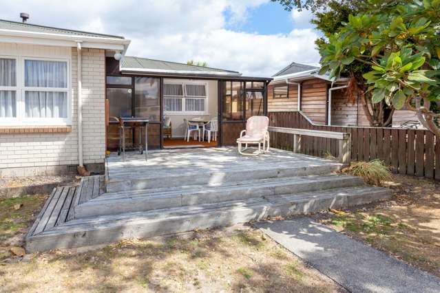 121a Barbara Avenue Whangamata_1