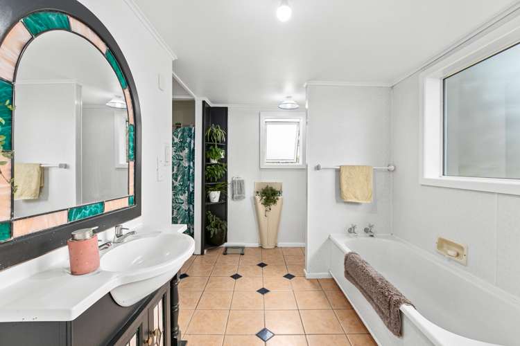 31 Domain Road Waipawa_12