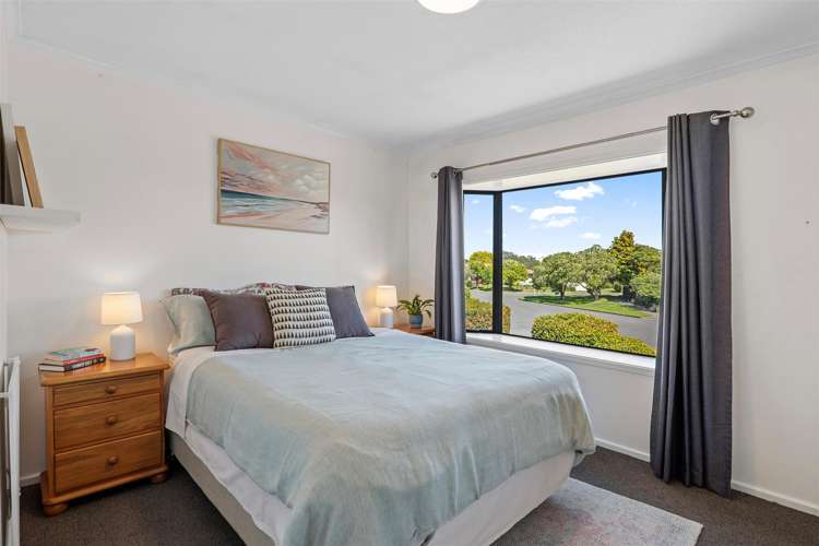 15 Sonning Place Redwood_12