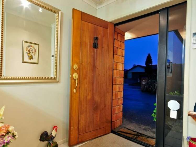 1 Belgrave Court Huntington_6