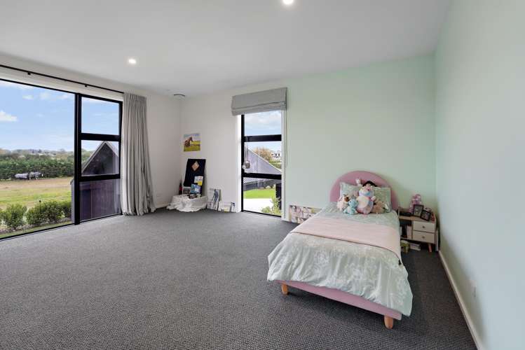 409 Grasslands Drive Cambridge_23