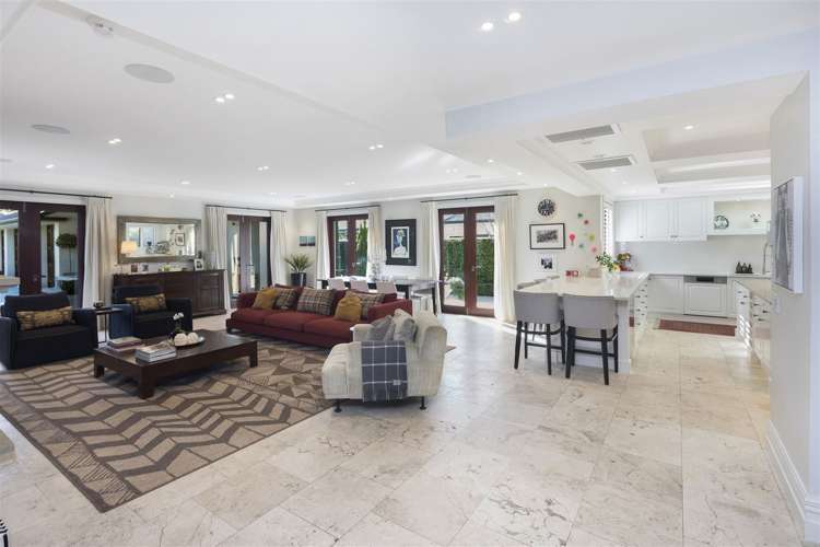 87 Merivale Lane Merivale_11