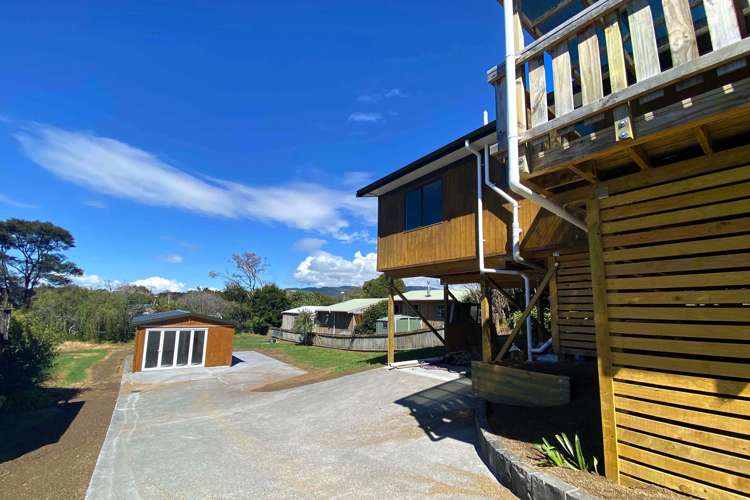 78 Howard Road Orere Point_9