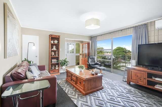 7/10 Hunter Street Hamilton Lake_2