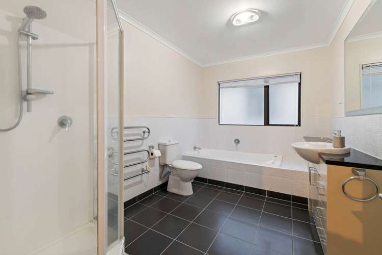 16 Janway Avenue Flat Bush_16