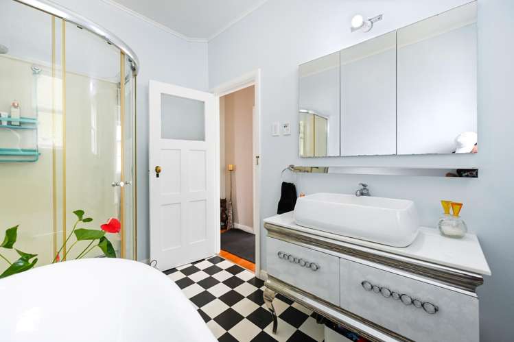 4 Valley Terrace Hamilton Central_22