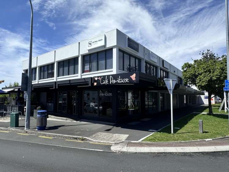 96-98 Cameron Road City Centre_2