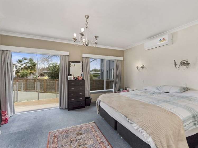 654 River Road Chartwell_5