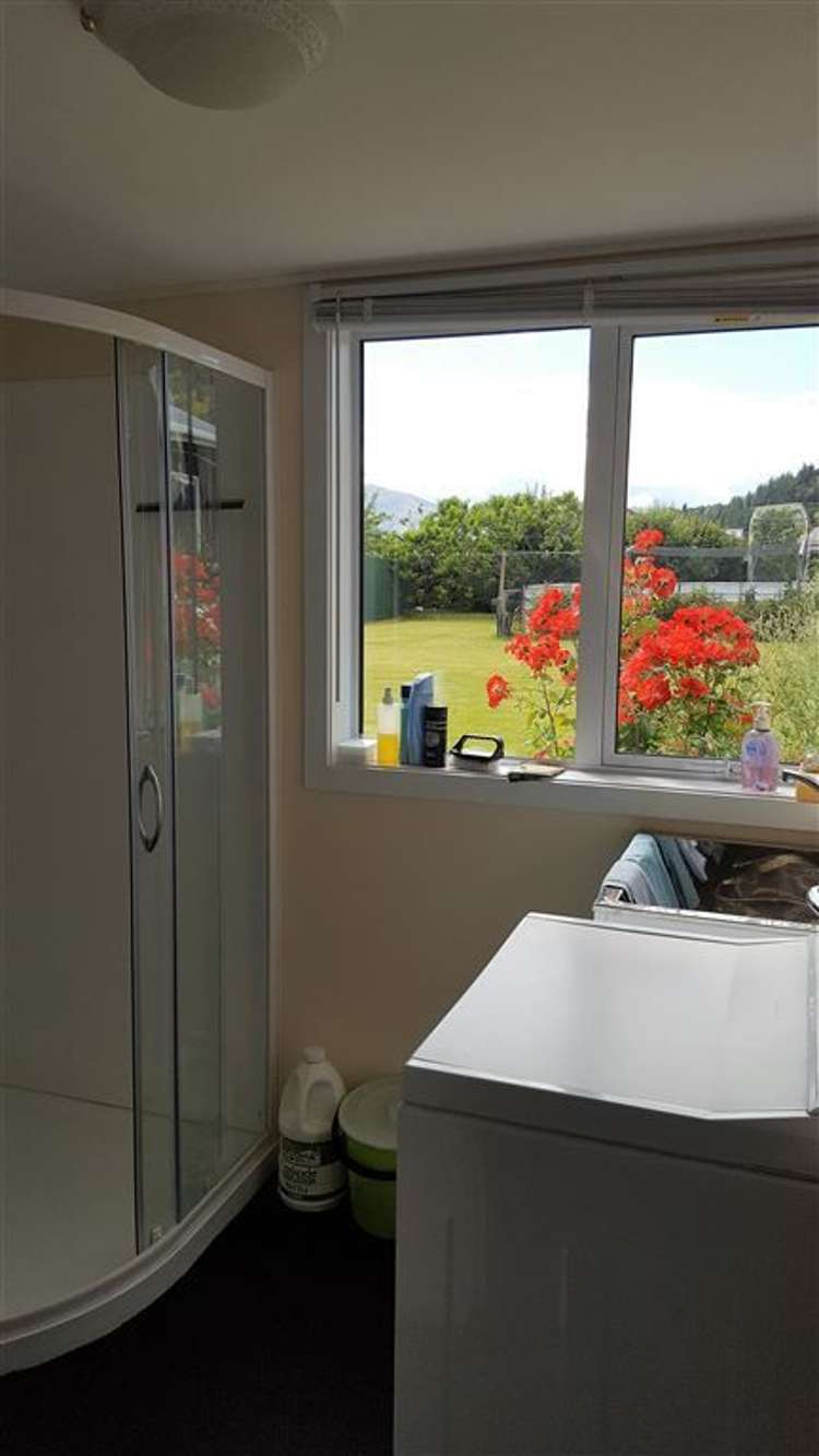 11 Hopkins Street Luggate_10