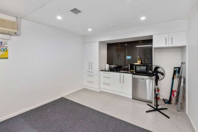 C/3 William Pickering Drive Albany_2