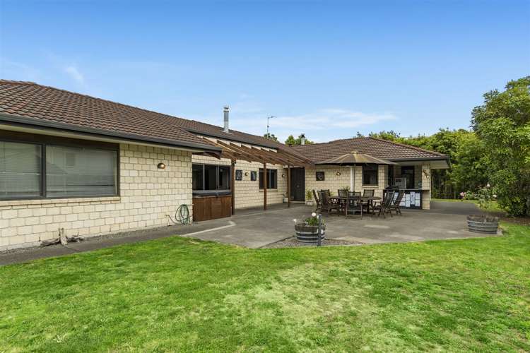 77 Acornia Close Ohauiti_23