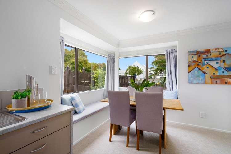 2/64 Hamilton Road Cambridge_9