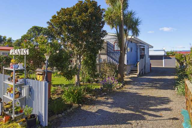 Tranquil outlooks, sunshine and space