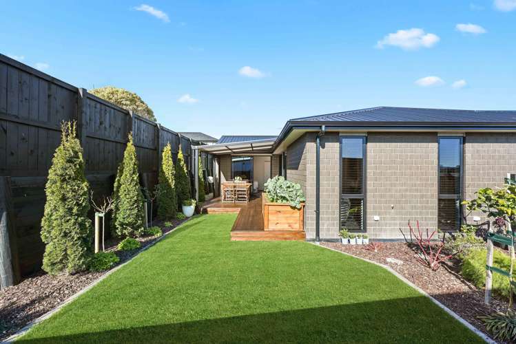 20 Maanihi Drive Rototuna North_19