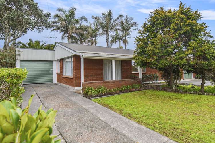 2/27a Eastern Beach Road Eastern Beach_13