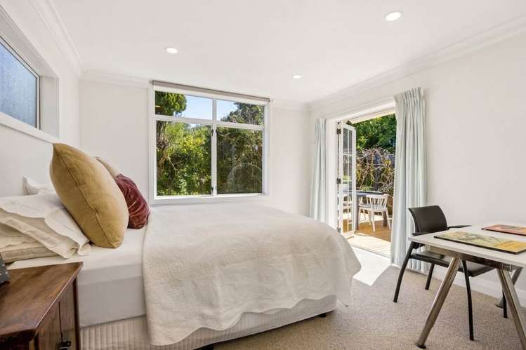 10 Hasbury Avenue Epsom_13