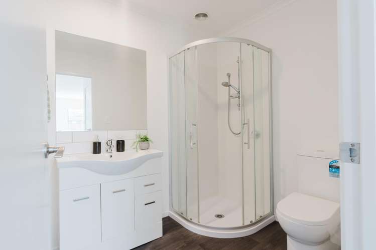 1/1 Murray Street Maeroa_17