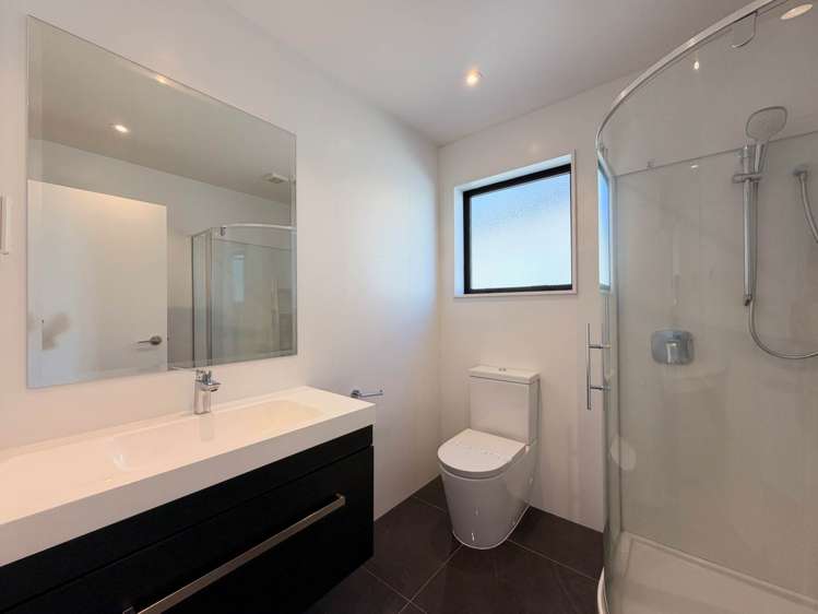 6 Alexander French Close Millwater_8
