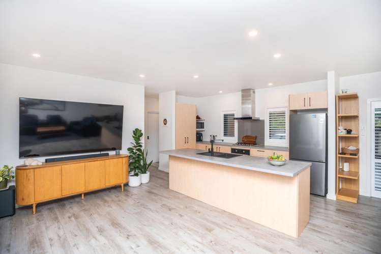 17 Magnolia Street Outer Kaiti_11