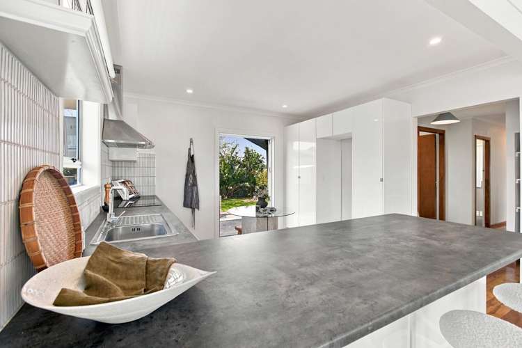 35 Trafalgar Street Westown_12