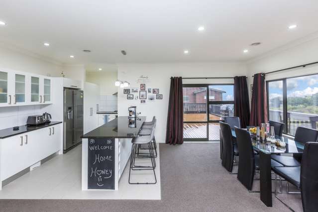 90 Kirton Drive Riverstone Terraces_3