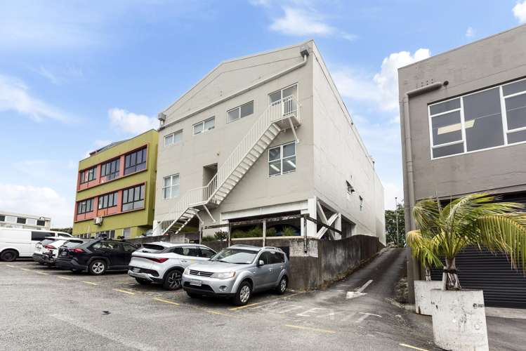 11-13 Robe Street New Plymouth Central_3