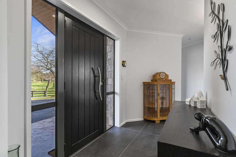 1 Highbrook Way Whatawhata_4