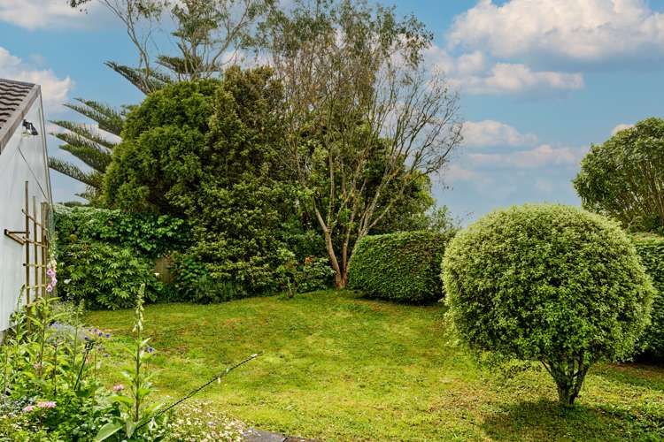23 Ronald Woolf Place Churton Park_11