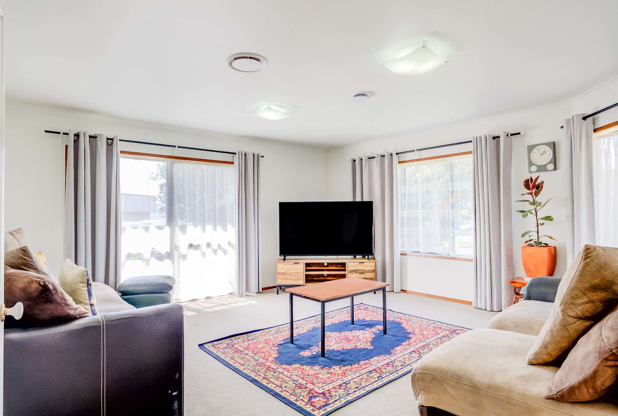 1 Melfort Place Grandview Heights Hamilton City Houses for Sale