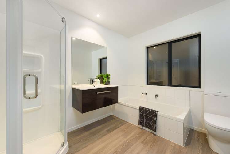 195 Ballintoy Park Drive Welcome Bay_15