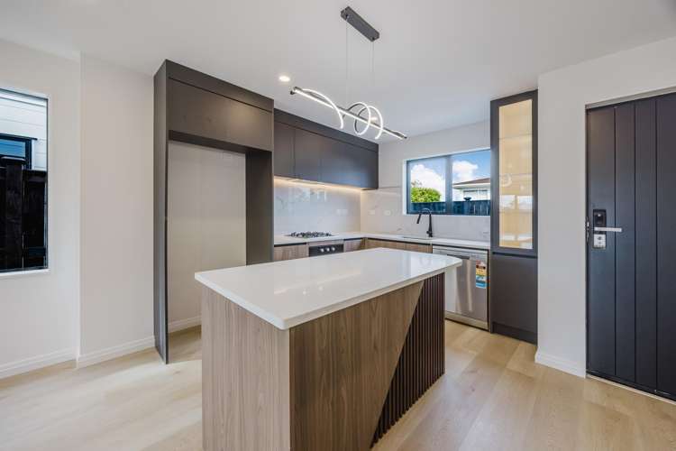 1-4/16 Osprey Street Pakuranga_12