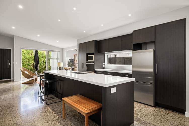 34 Saint Pauls Drive Brookfield_3