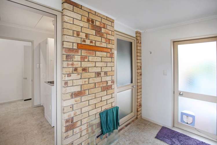 292 State Highway 16 Kumeu_19