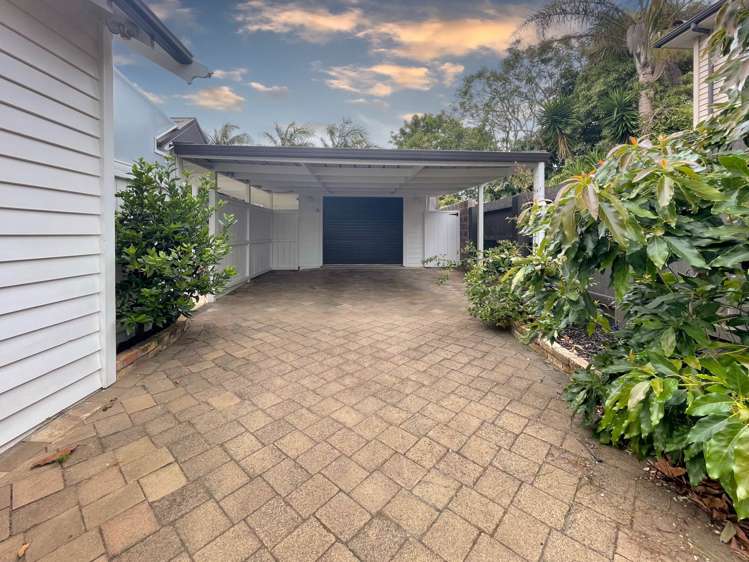 1 Fairholme Avenue Epsom_18