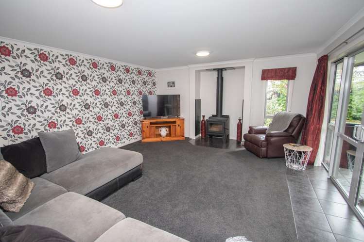6 Elmwood Grove Tinwald_13