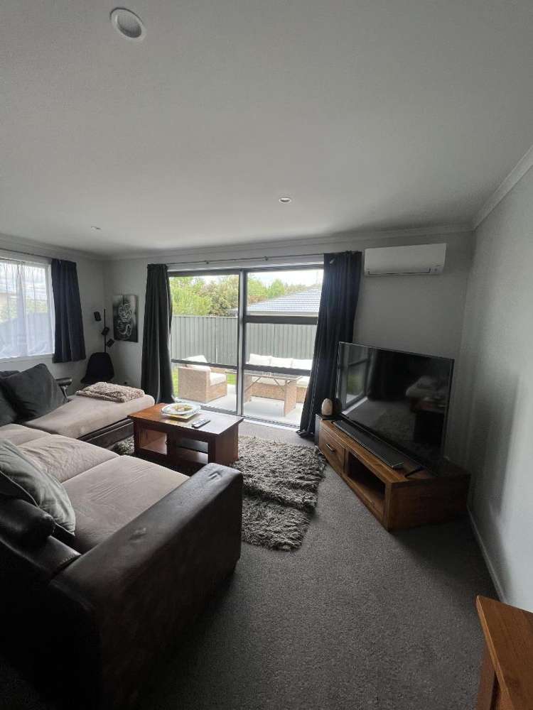 2/3 Daisy Street 1055_5