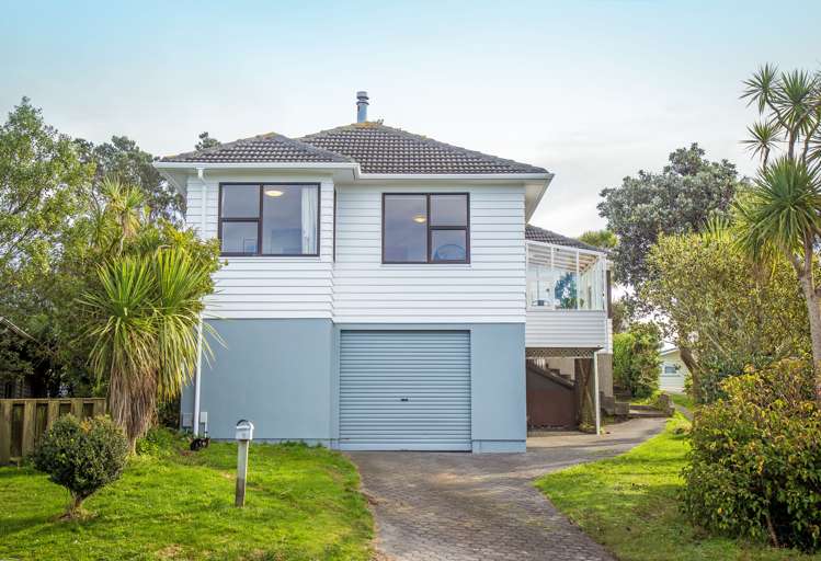 12 Rossport Street_0