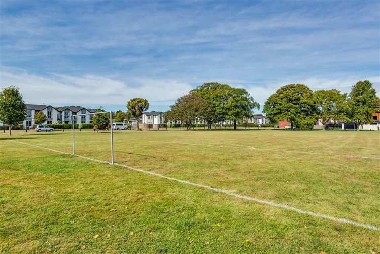 3 The Willows Hillmorton_16