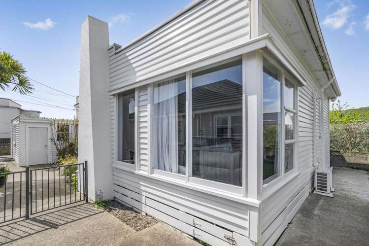 7 East Street Petone_10